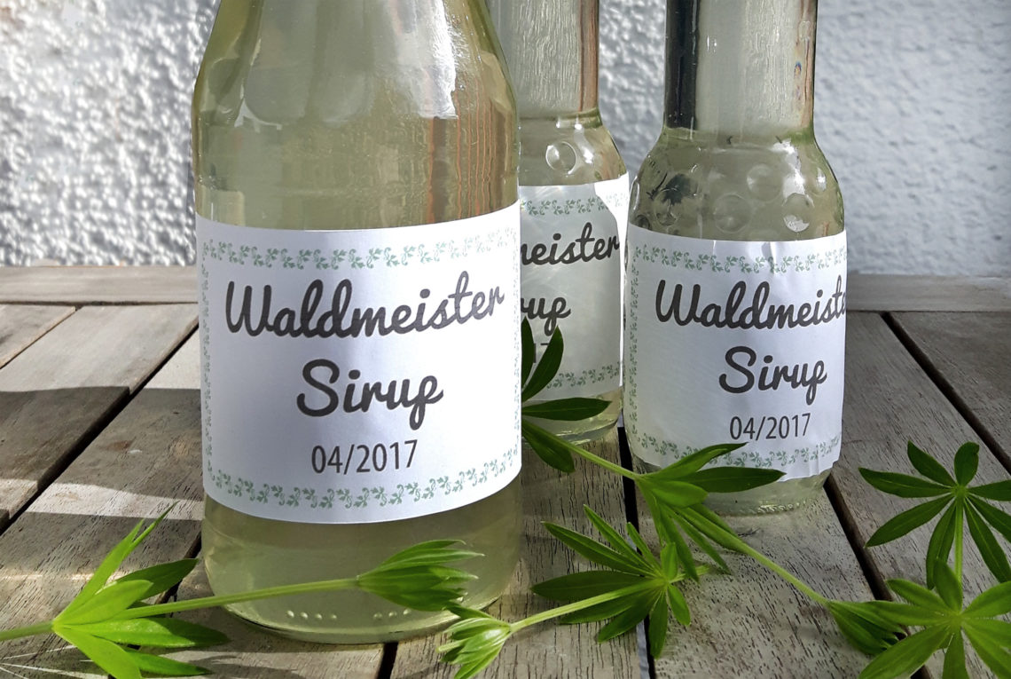 Rezepte aus dem Garten Waldmeister Sirup selbst gemacht - so geht's