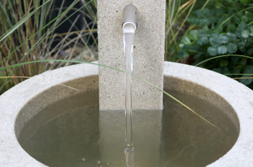 Brunnen im Garten fountainslite Esteras